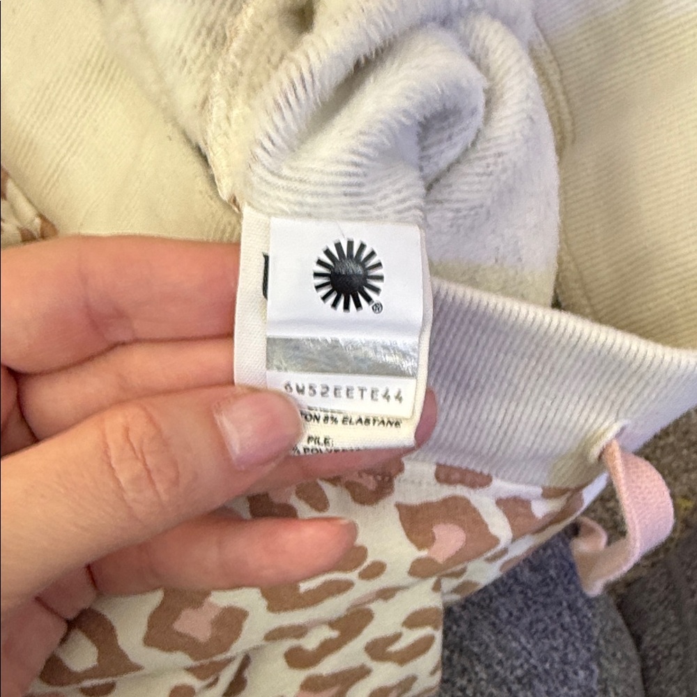 UGG Leopard Joggers - image 11